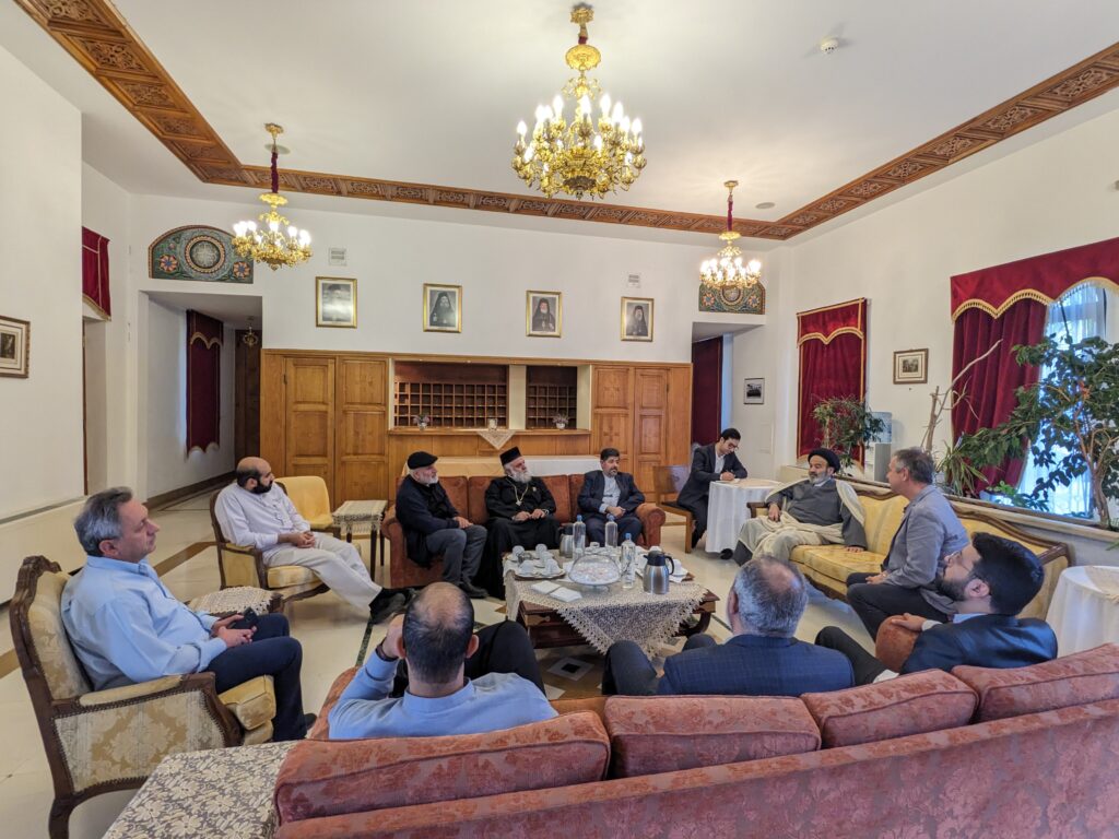 Αντιπροσωπεία του Πανεπιστημίου Θρησκειών & Δογμάτων του Ιράν στο Διορθόδοξο Κέντρο της Εκκλησίας της Ελλάδος